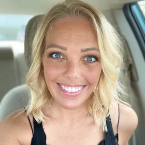 Meet your Posher, Lindsay